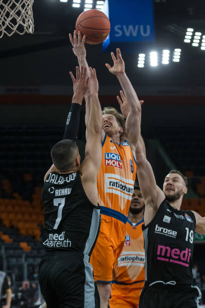 自科瓦奇执 自科瓦奇执