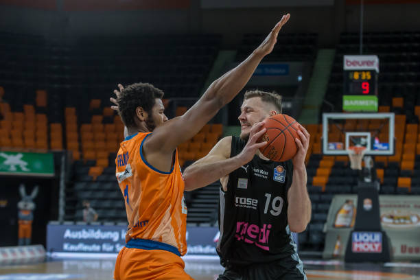 速攻防转换 速攻防转换