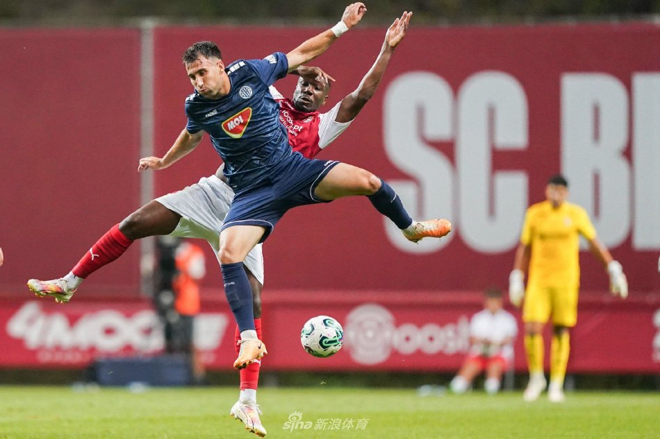 他所展现的 他所展现的