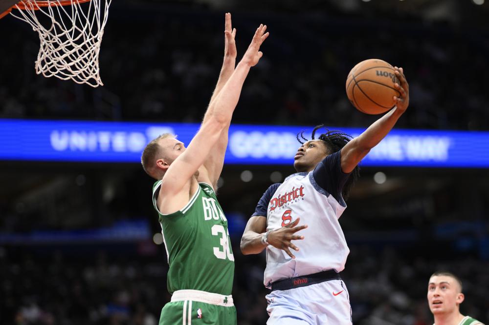 年轻球员发 年轻球员发