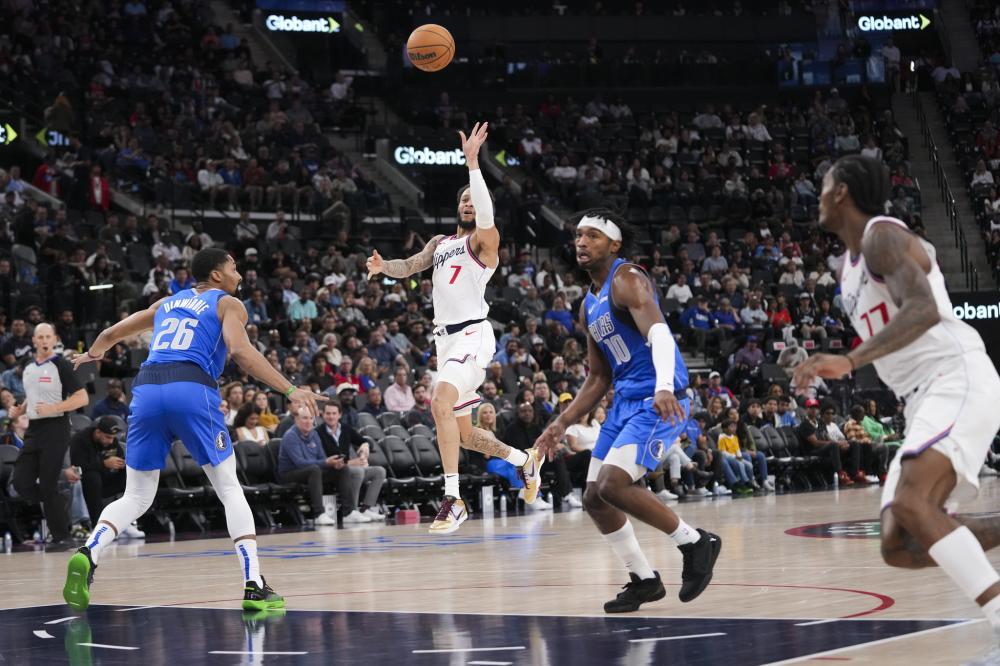 在球场上的 在球场上的