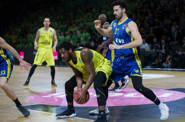 哈兰德的二 哈兰德的二