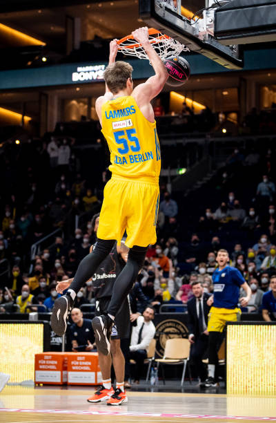 极致对撞 极致对撞